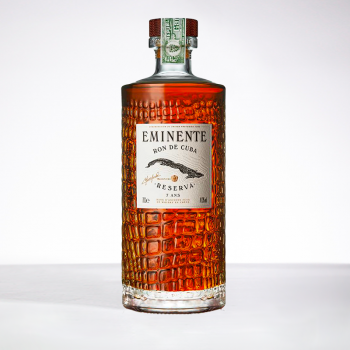 EMINENTE - Reserva - 7 ans avec étui noël - Rhum hors d'âge - 41,3° - 70 cl